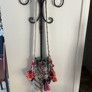 Shiraleah Black Textured Bag